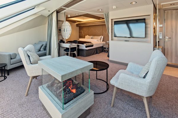 Expedition Large Suite with Balcony